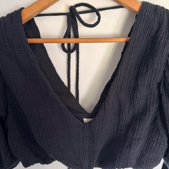 Cropped Linen Top - Picture 6 of 6